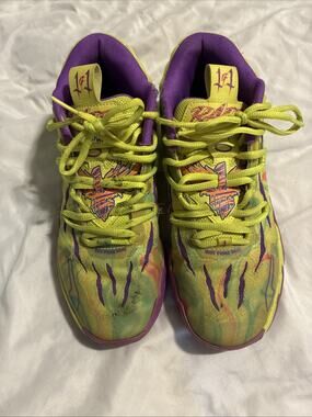 PUMA YOUTH MB.03 SPARKS JR BASKETBALL SHOES SIZE 6.5